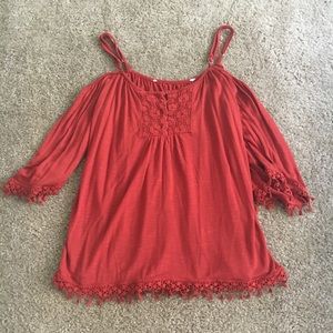 Women's Top